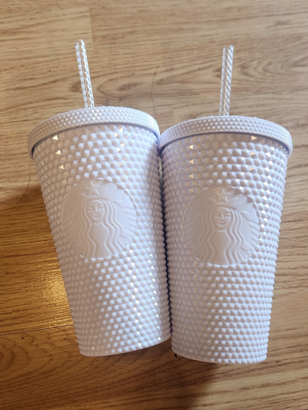 Starbucks White Textured Studded Reusable Tumbler Pair with Straws